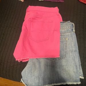 Two old navy diva shorts